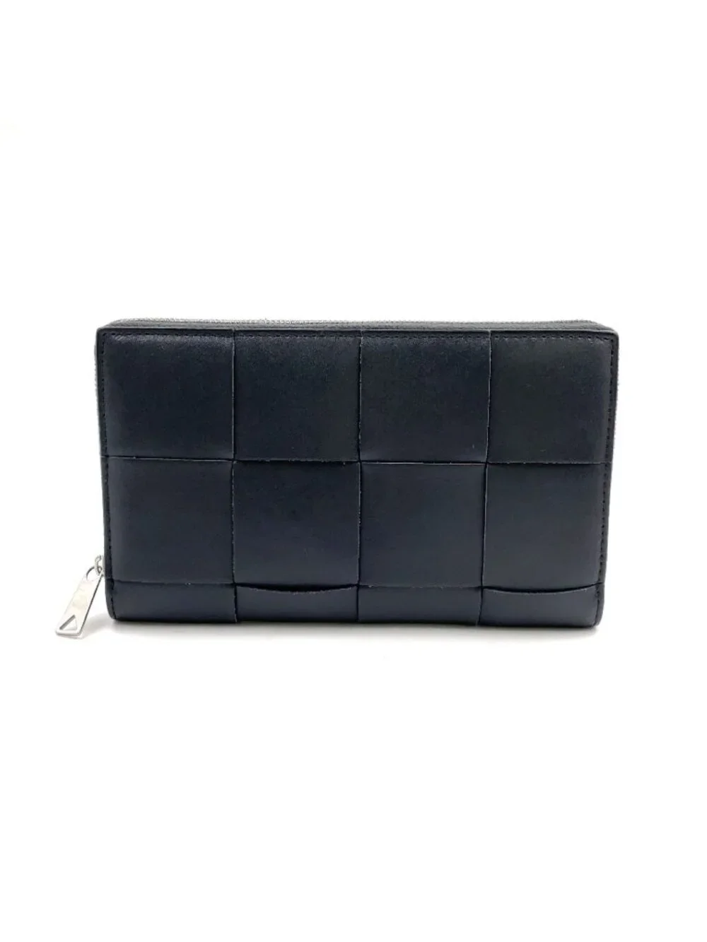 Bottega Veneta Maxi Intrecciato Leather Gray Wallet Silver
